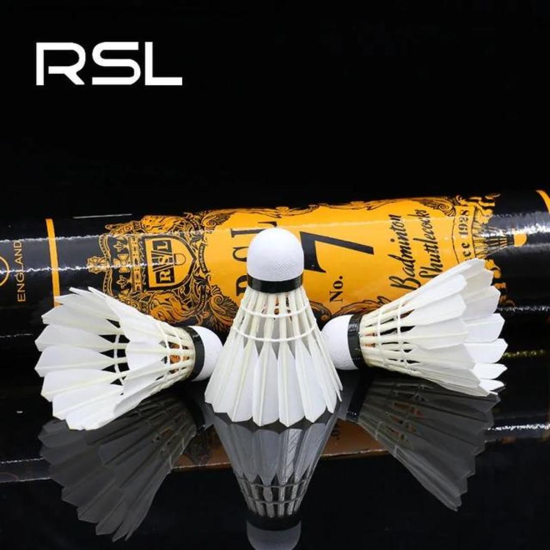 很少在风头 很少在风头